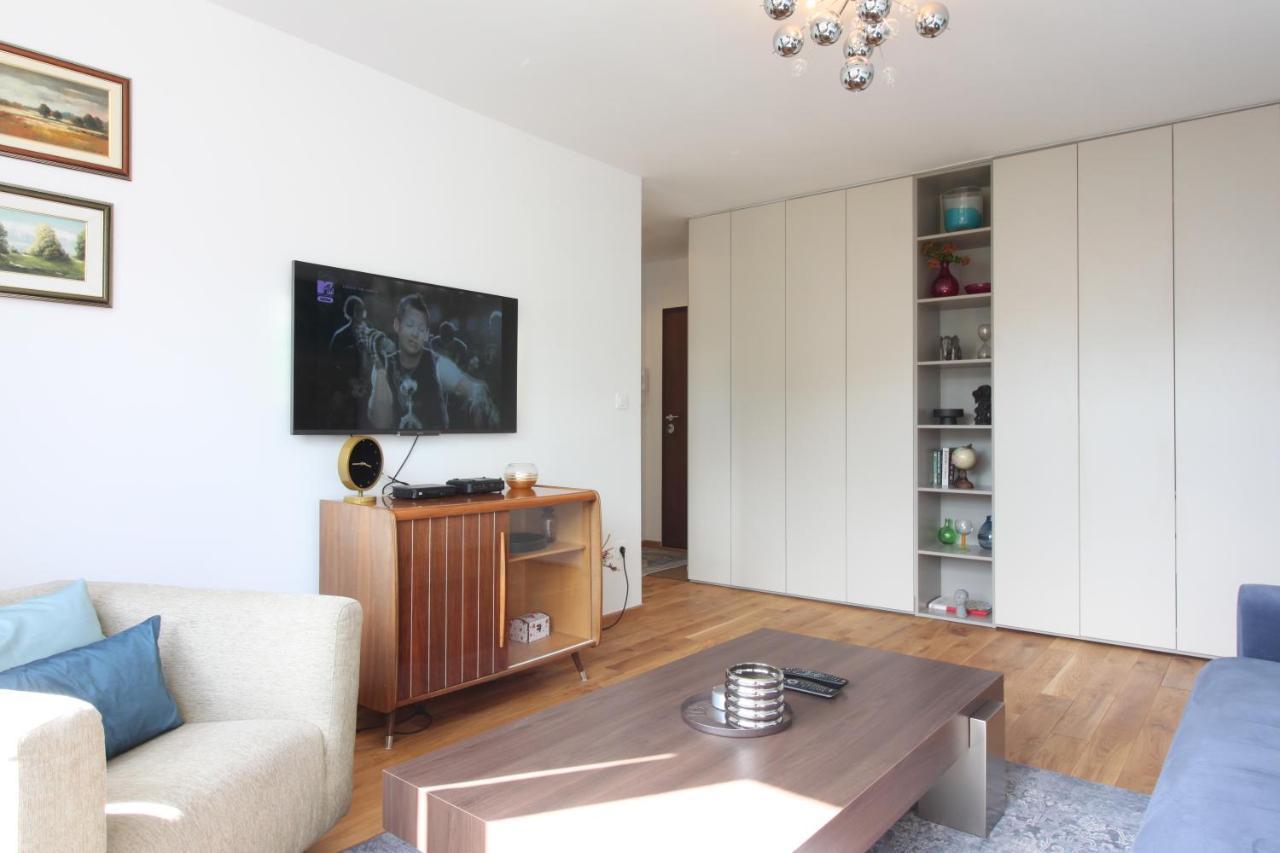 Apartment Lovely *